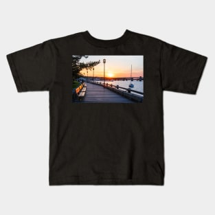 Newburyport MA Sunset Merrimack River Newburyport Turnpike Kids T-Shirt